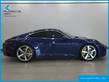 PORSCHE 911 CARRERA 4S