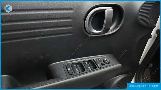 HYUNDAI CASPER THE ESSENTIAL
