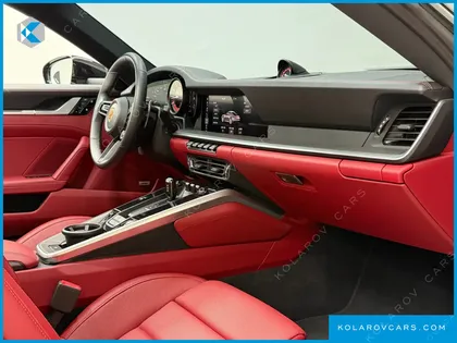 PORSCHE 911 CARRERA 4S