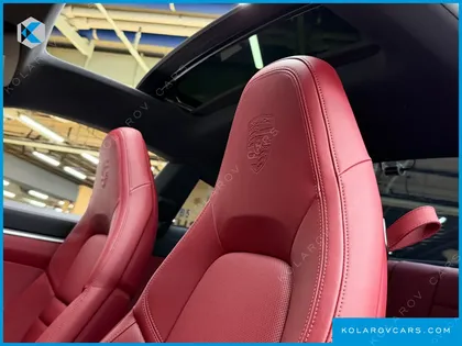 PORSCHE 911 CARRERA 4S
