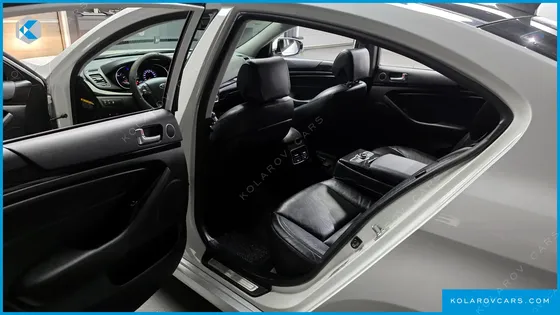 KIA K7 LPI 3.0 LUXURY