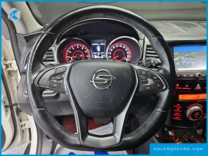 KGM - SSANGYONG TIVOLI LX 2WD
