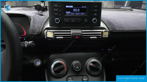 HYUNDAI CASPER TURBO THE ESSENTIAL LIGHT