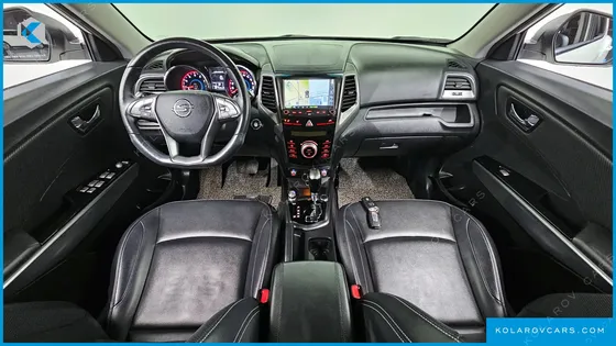 KGM - SSANGYONG TIVOLI LX 2WD