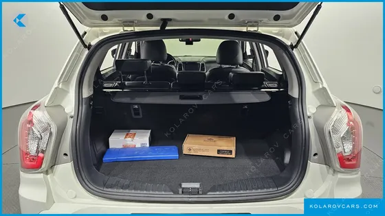 KGM - SSANGYONG TIVOLI LX 2WD