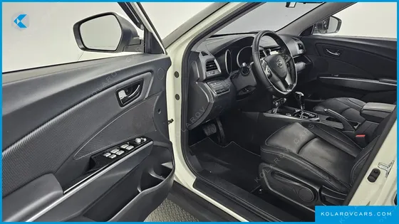 KGM - SSANGYONG TIVOLI VX 2WD