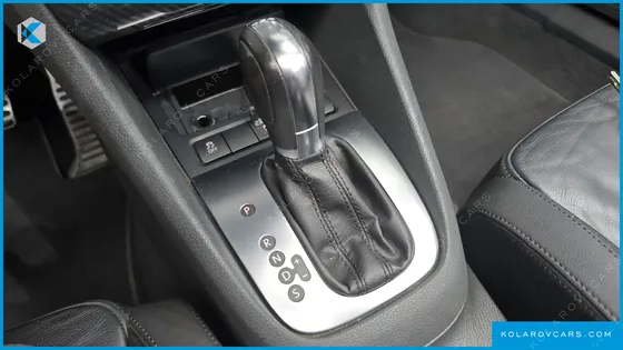 VOLKSWAGEN GOLF 2.0 TDI CABRIOLET