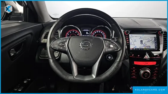 KGM - SSANGYONG TIVOLI LX 2WD