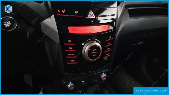 KGM - SSANGYONG TIVOLI LX 2WD