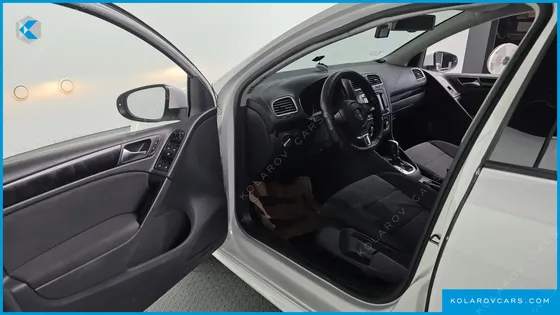 VOLKSWAGEN GOLF 1.6 TDI BLUE MOTION STYLEEDITION