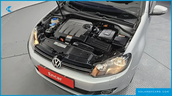 VOLKSWAGEN GOLF 1.6 TDI BLUE MOTION