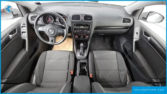 VOLKSWAGEN GOLF 1.6 TDI BLUE MOTION