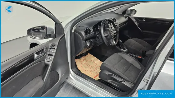 VOLKSWAGEN GOLF 1.6 TDI BLUE MOTION