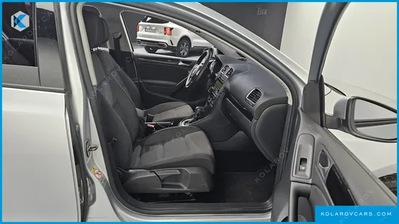 VOLKSWAGEN GOLF 1.6 TDI BLUE MOTION