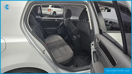 VOLKSWAGEN GOLF 1.6 TDI BLUE MOTION
