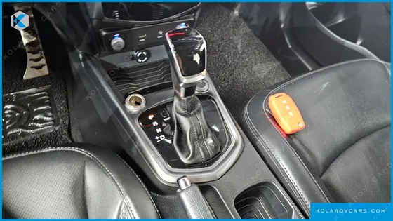KGM - SSANGYONG TIVOLI LX 2WD