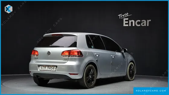 VOLKSWAGEN GOLF 1.6 TDI BLUE MOTION