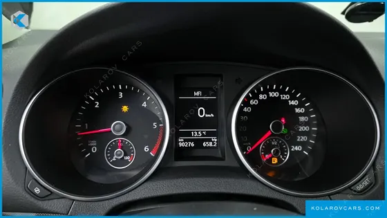 VOLKSWAGEN GOLF 1.6 TDI BLUE MOTION