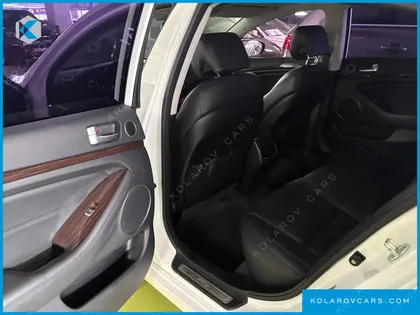 KIA K7 LPI 3.0 LUXURY