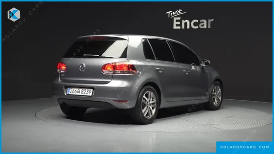 VOLKSWAGEN GOLF 1.6 TDI BLUE MOTION