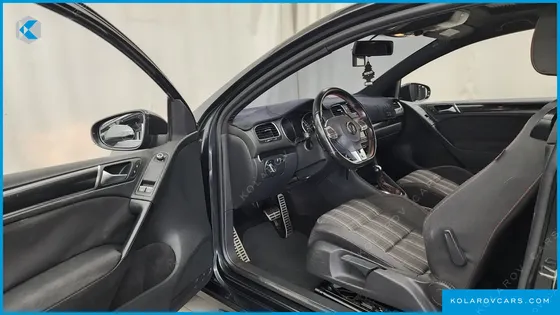 VOLKSWAGEN GOLF 2.0 GTI 3DOOR