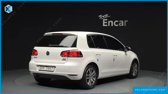 VOLKSWAGEN GOLF 1.6 TDI BLUE MOTION