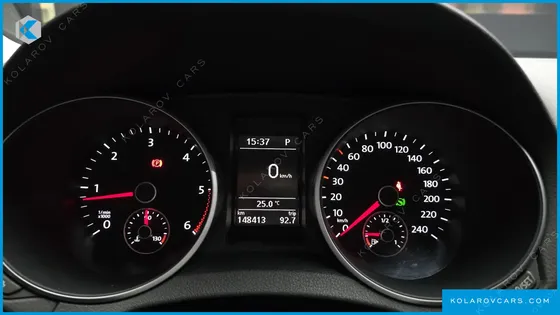 VOLKSWAGEN GOLF 1.6 TDI BLUE MOTION