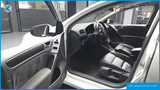 VOLKSWAGEN GOLF 1.6 TDI BLUE MOTION