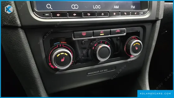 VOLKSWAGEN GOLF 1.6 TDI BLUE MOTION