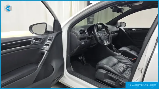 VOLKSWAGEN GOLF 2.0 GTI 5DOOR