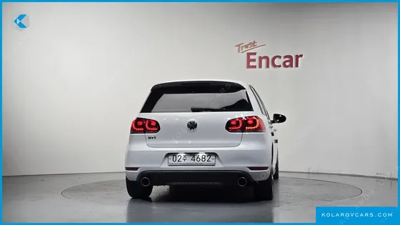 VOLKSWAGEN GOLF 2.0 GTI 5DOOR