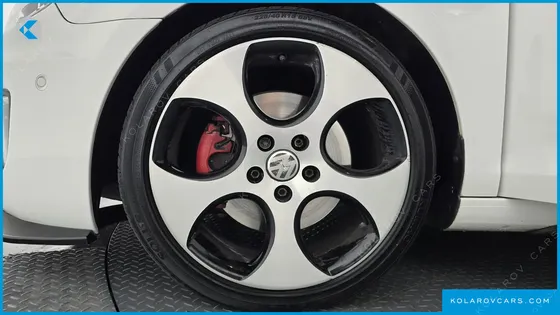 VOLKSWAGEN GOLF 2.0 GTI 5DOOR