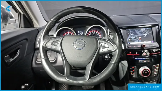 KGM - SSANGYONG TIVOLI VX 2WD