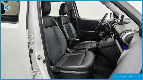 HYUNDAI CASPER TURBO THE ESSENTIAL
