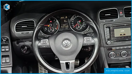 VOLKSWAGEN GOLF 2.0 TDI CABRIOLET