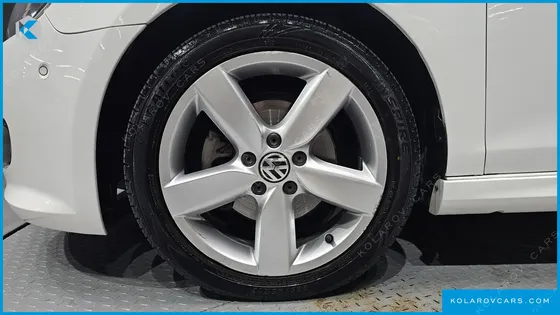 VOLKSWAGEN GOLF 2.0 TDI STYLEEDITION
