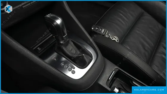 VOLKSWAGEN GOLF 2.0 TDI CABRIOLET