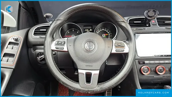 VOLKSWAGEN GOLF 2.0 TDI CABRIOLET