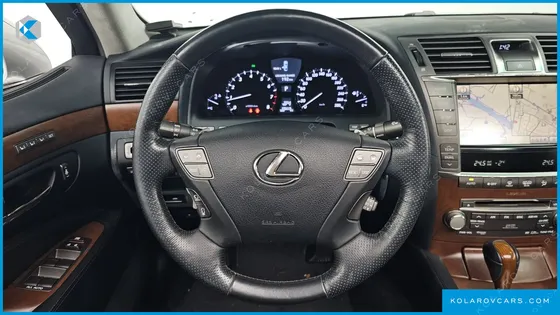 LEXUS LS SPORT