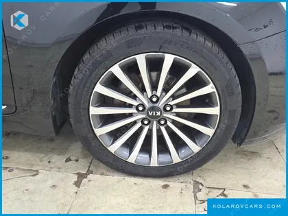 KIA K7 LPI 3.0 LUXURY