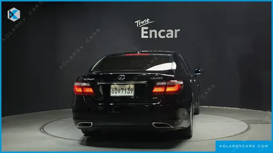 LEXUS LS AWD