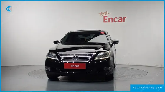 LEXUS LS AWD