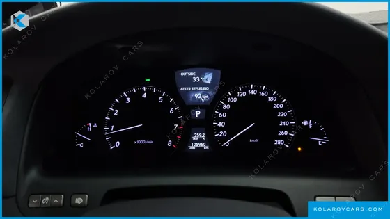 LEXUS LS AWD