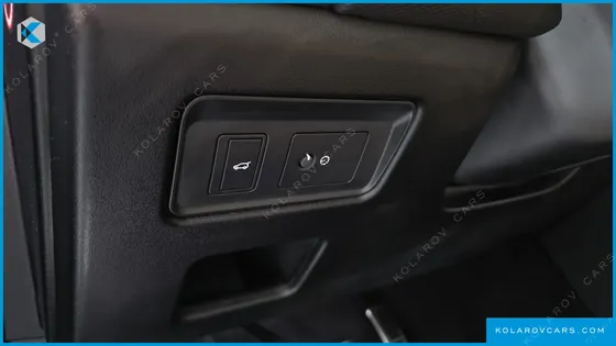 LAND ROVER DISCOVERY P360 DYNAMIC HSE