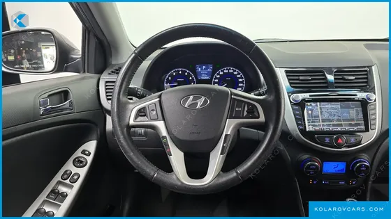 HYUNDAI ACCENT 1.6 GDI TOP