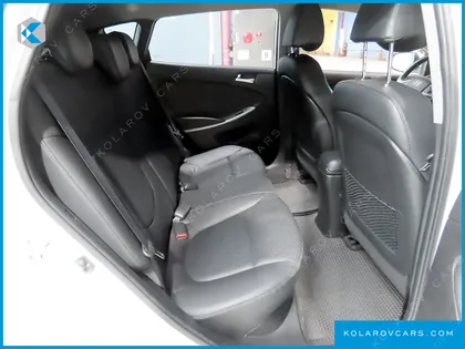 HYUNDAI ACCENT WIT 1.4 VVT MODERN