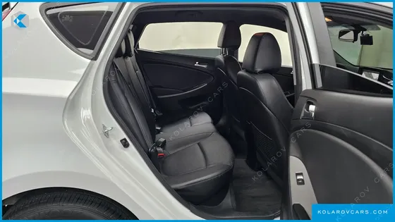 HYUNDAI ACCENT WIT 1.4 VVT MODERN