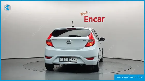 HYUNDAI ACCENT WIT 1.4 VVT MODERN