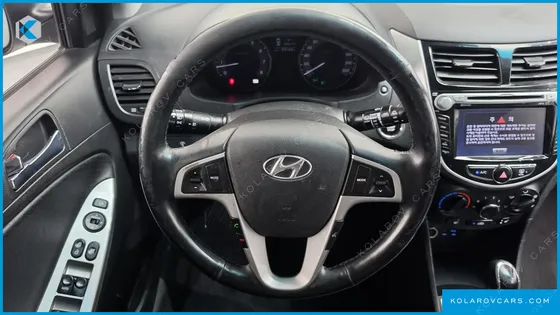 HYUNDAI ACCENT WIT 1.4 VVT MODERN