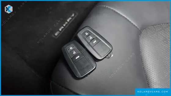 TOYOTA CAMRY 2.5 XSE HYBRID